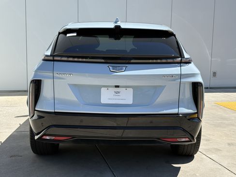 Certified 2024 Cadillac Lyriq Sport AWD/4WD image 8