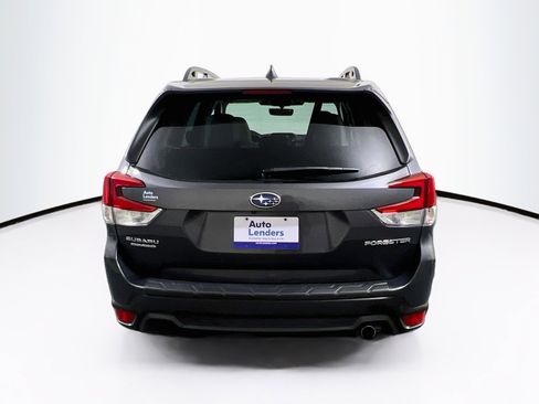 Used 2023 Subaru Forester Limited AWD/4WD image 6