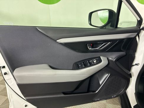 Used 2023 Subaru Outback Premium image 14