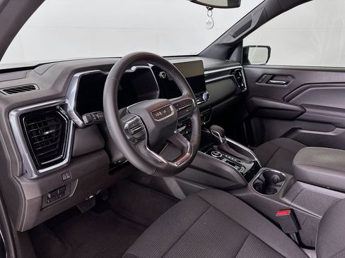 Used 2024 GMC Canyon Elevation w/ Convenience Package image 10