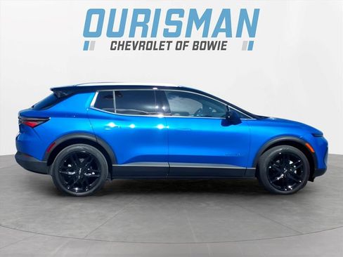 New 2026 Chevrolet Equinox EV LT AWD/4WD image 2