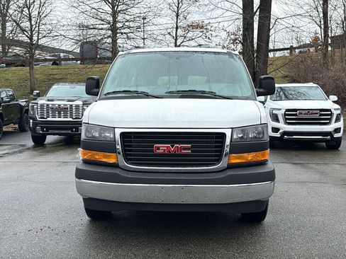 New 2026 GMC Savana 3500 Extended w/ Driver Convenience Package RWD image 3