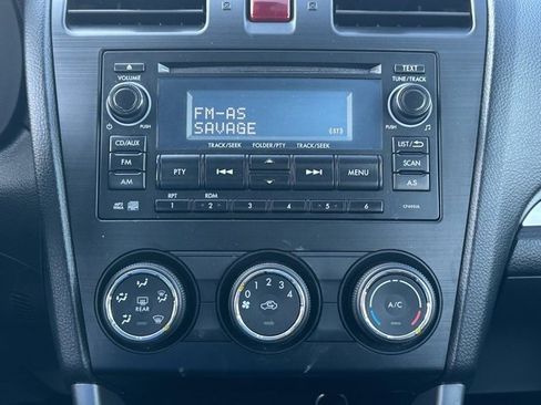 Used 2015 Subaru Forester 2.5i w/ Alloy Wheel Package image 31