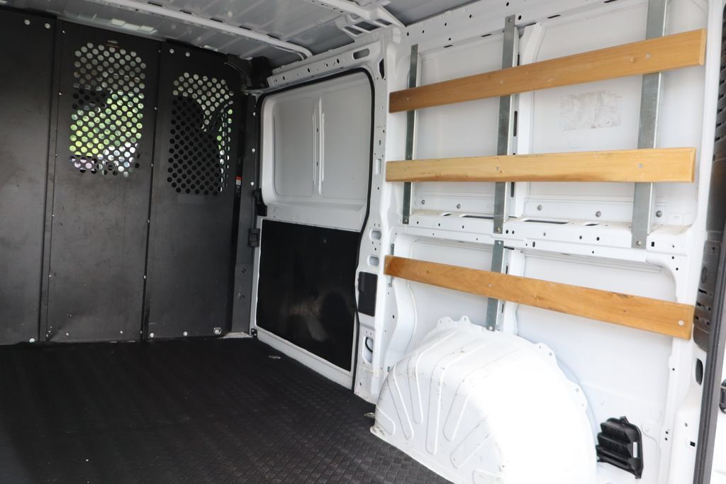 Used 2025 RAM ProMaster 2500 w/ U-Haul Equipment Group FWD image 29
