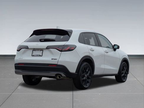 Certified 2024 Honda HR-V Sport image 6