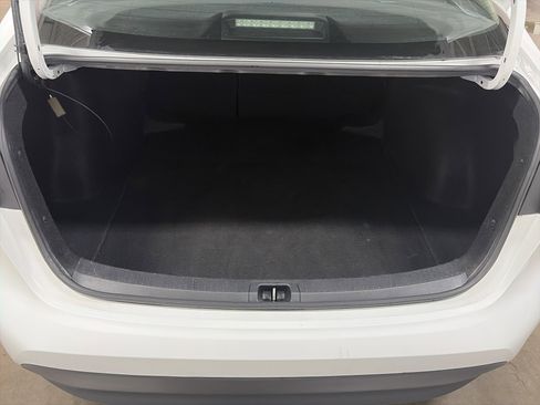 Used 2023 Toyota Corolla LE image 26