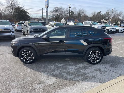 New 2026 Chevrolet Trax RS w/ Sunroof Package image 46