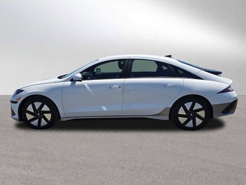 Used 2024 Hyundai Ioniq 6 SE AWD/4WD image 6
