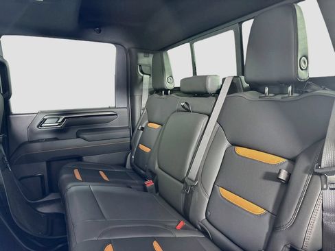 New 2026 GMC Sierra 3500 AT4 w/ AT4 Premium Plus Package AWD/4WD image 25