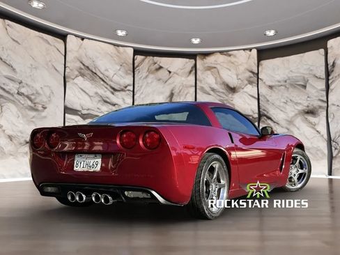 Used 2006 Chevrolet Corvette Coupe w/ Preferred Equipment Group RWD image 10