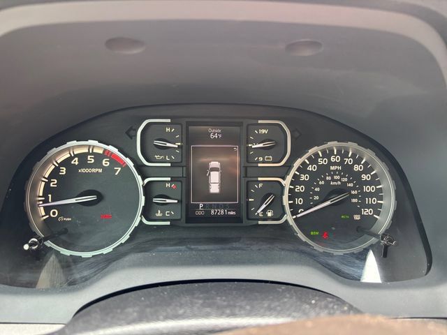 Used 2020 Toyota Tundra SR5 AWD/4WD image 14