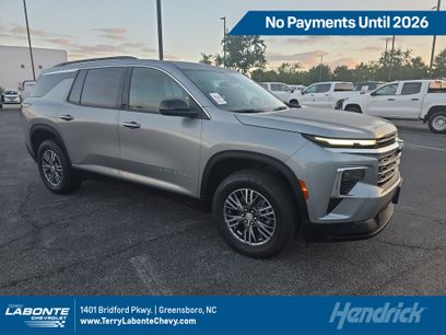 Certified 2025 Chevrolet Traverse LT