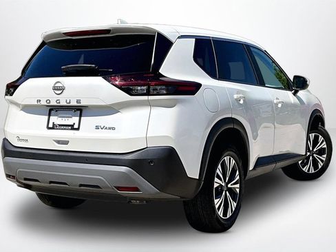 Used 2023 Nissan Rogue SV AWD/4WD image 5