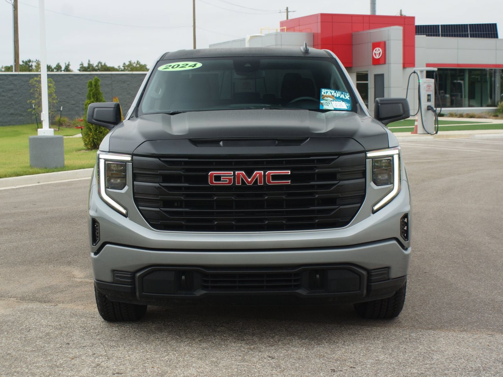 Used 2024 GMC Sierra 1500 Pro w/ Graphite Edition AWD/4WD image 23