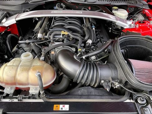 Used 2017 Ford Mustang Shelby GT350 image 13