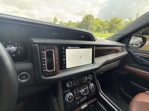 Certified 2023 GMC Yukon Denali Ultimate AWD/4WD image 20