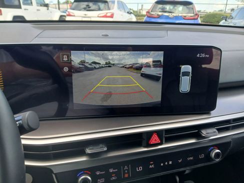 Used 2025 Kia Sorento S w/ Panoramic Sunroof Package FWD image 32
