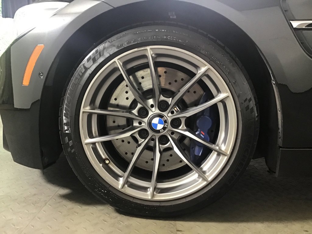 Used 2015 BMW M4 Convertible RWD image 11