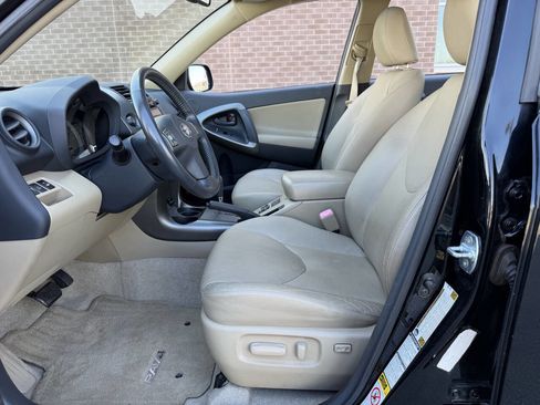 Used 2009 Toyota RAV4 Limited AWD/4WD image 17