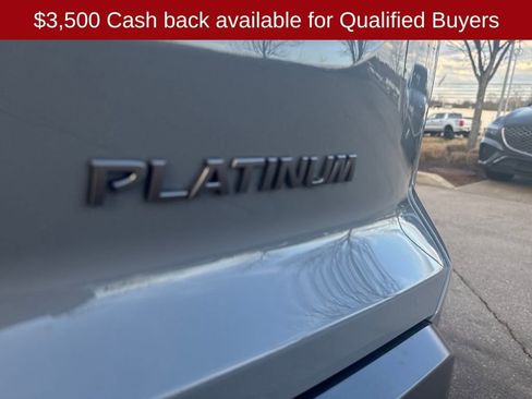 New 2026 Nissan Pathfinder Platinum image 39