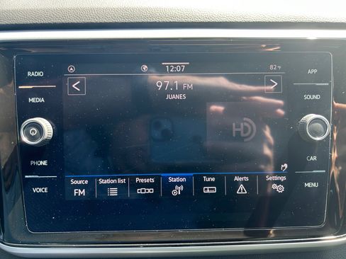 Used 2022 Volkswagen Atlas SE w/ Panoramic Sunroof Package image 12