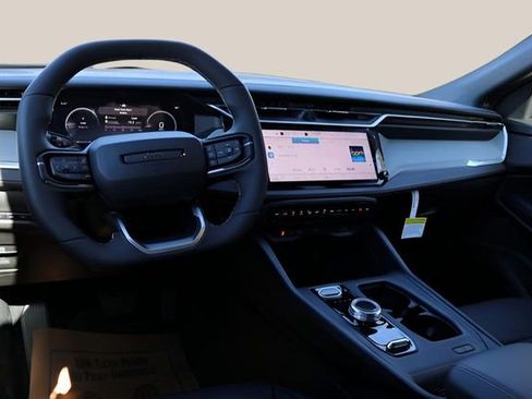 New 2026 Jeep Cherokee Limited image 13