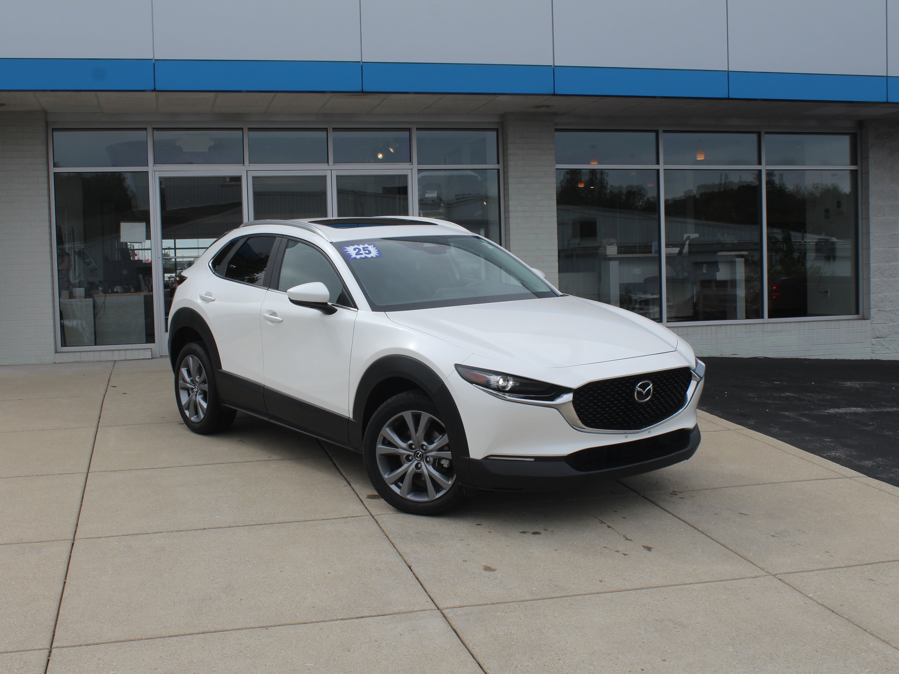 Used 2025 MAZDA CX-30 AWD 2.5 S w/ Preferred Package image 4