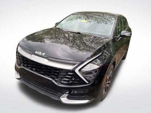 Certified 2024 Kia Sportage EX image 6