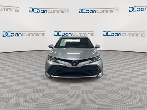 Used 2020 Toyota Camry LE w/ Convenience Package FWD image 3