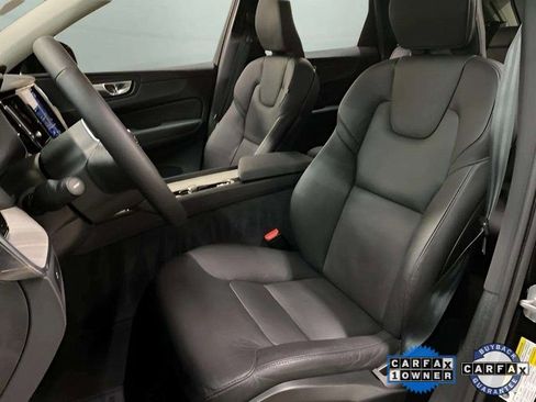 Used 2025 Volvo XC60 B5 Plus image 53