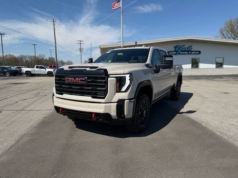 New 2026 GMC Sierra 2500 AT4 image 2