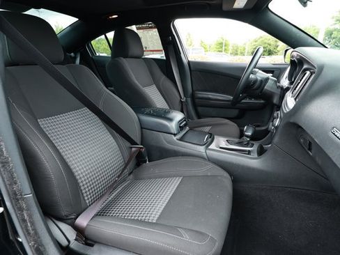 Used 2023 Dodge Charger SXT w/ Blacktop Package RWD image 27
