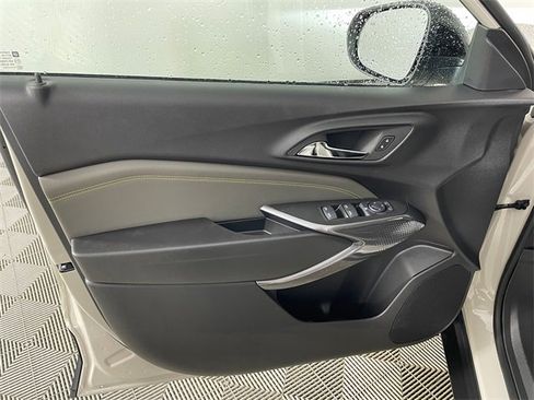 New 2026 Chevrolet Trax ACTIV w/ Driver Confidence Package image 13