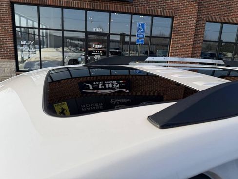 Used 2017 GMC Acadia Denali image 29