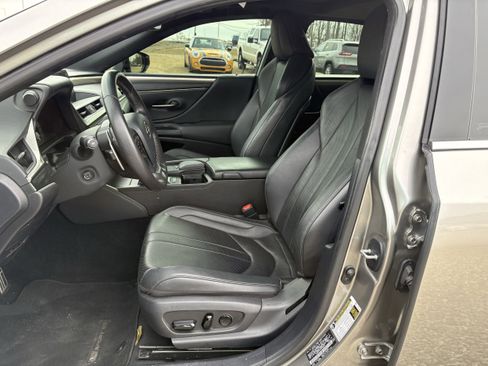 Used 2021 Lexus ES 350 F Sport w/ Accessory Package 2 image 27