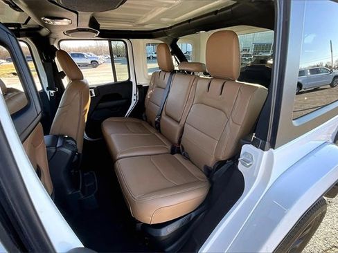 Used 2023 Jeep Wrangler Unlimited Sahara w/ Cold Weather Group image 22