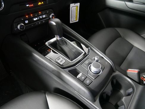 New 2025 MAZDA CX-5 AWD 2.5 S w/ Select Package image 6