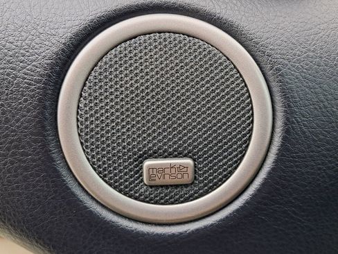 Used 2002 Lexus SC 430 Convertible image 15