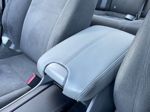 Used 2010 Honda Accord EX image 37