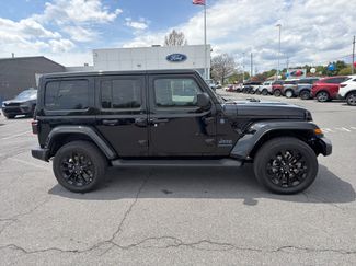 Used 2025 Jeep Wrangler Unlimited Sahara AWD/4WD video 2