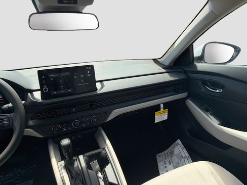 New 2026 Honda Accord LX image 18