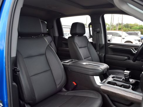 Used 2022 Chevrolet Silverado 1500 LTZ w/ LTZ Premium Package AWD/4WD image 24