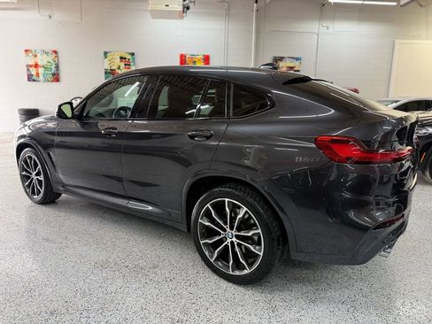 Used 2021 BMW X4 xDrive30i AWD/4WD image 3