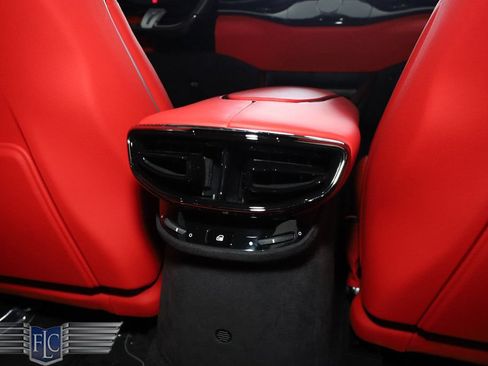 Used 2023 Ferrari Purosangue AWD/4WD image 21