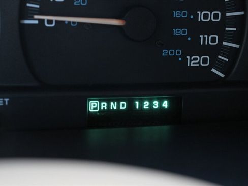 Used 2000 Dodge Grand Caravan ES image 8