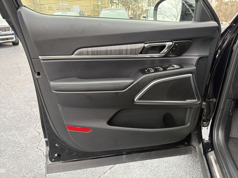 Used 2024 Kia Telluride SX image 10