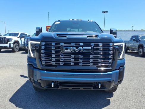 New 2026 GMC Sierra 2500 Denali Ultimate w/ Max Trailering Package AWD/4WD image 2
