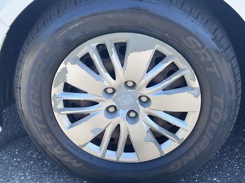 Used 2016 Honda Odyssey LX image 33