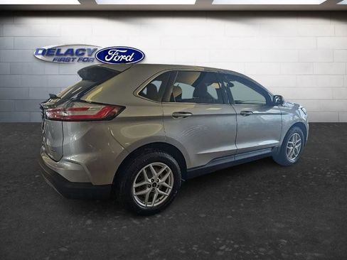 Used 2023 Ford Edge SEL w/ Convenience Package image 7
