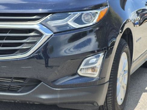Used 2021 Chevrolet Equinox LS FWD image 5